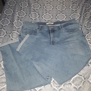 LEVI CLASSIC CROP JEANS